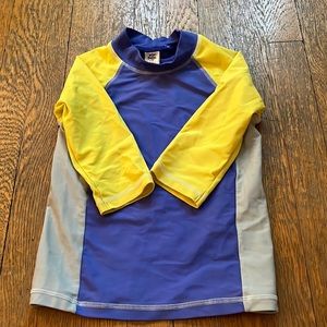 Boden swim rash guard